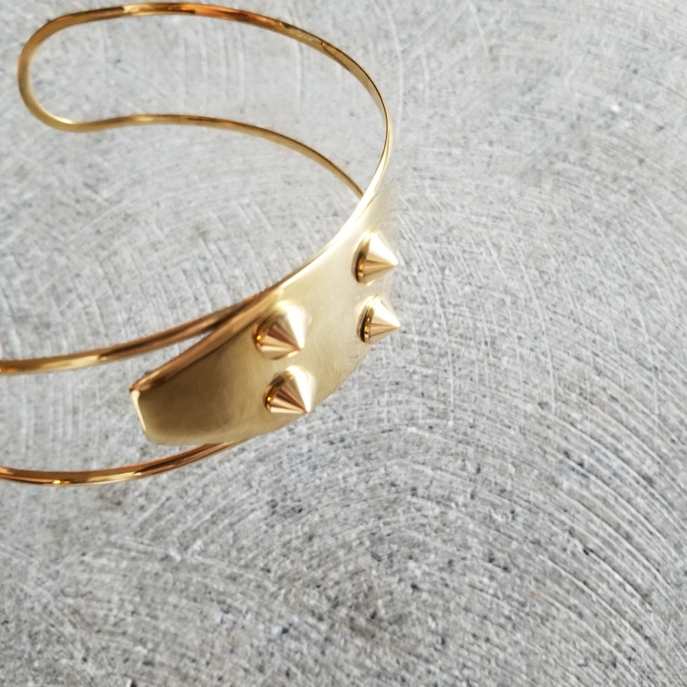 Spike ID brass choker band necklace - Picture 7 of 7